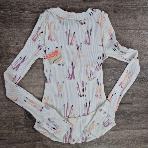Women's Free People Long Sleeve Tee XS White Multicolor Ribbed Henley - Picture 2 of 6